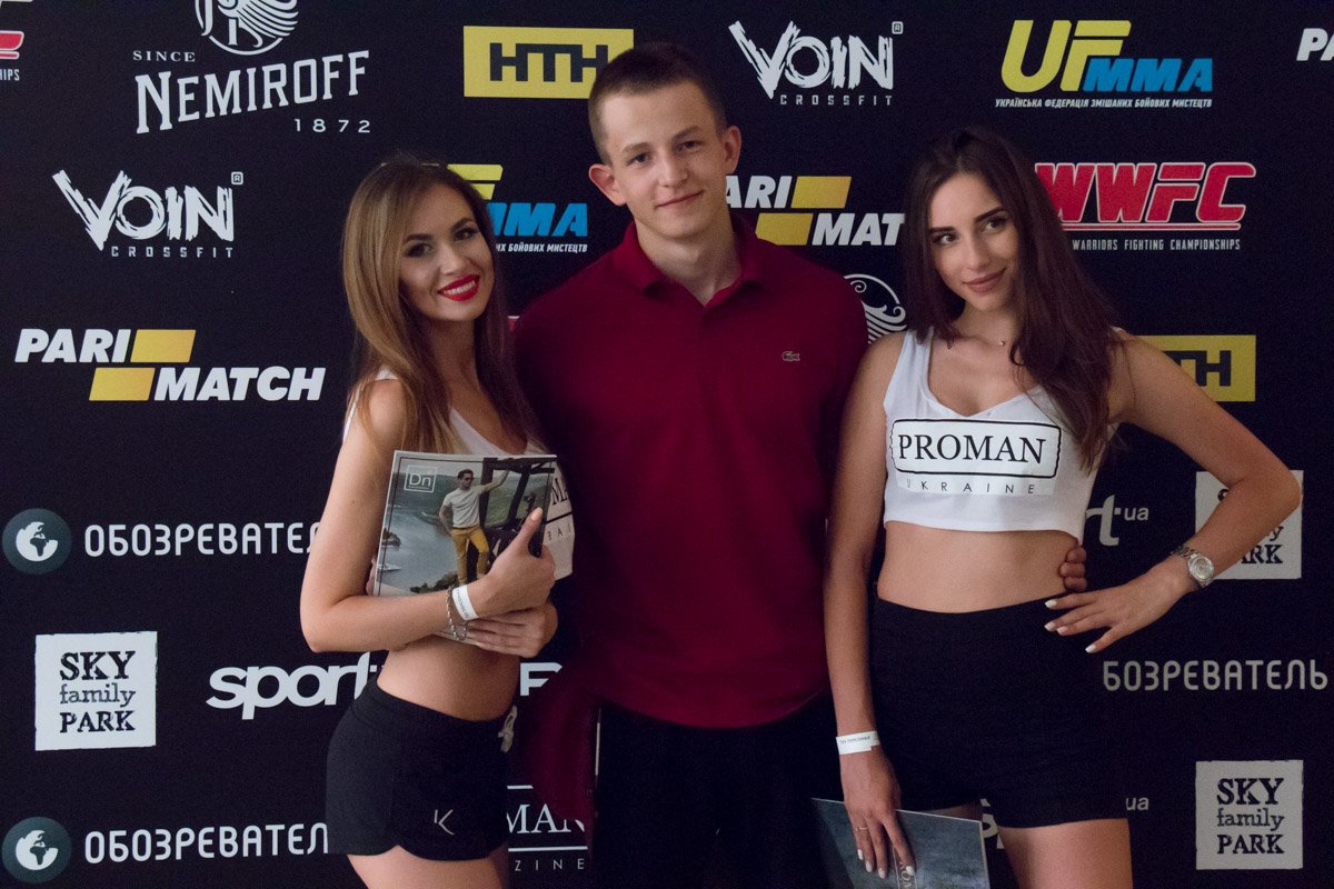 Селфи с красотками Селфи с красотками