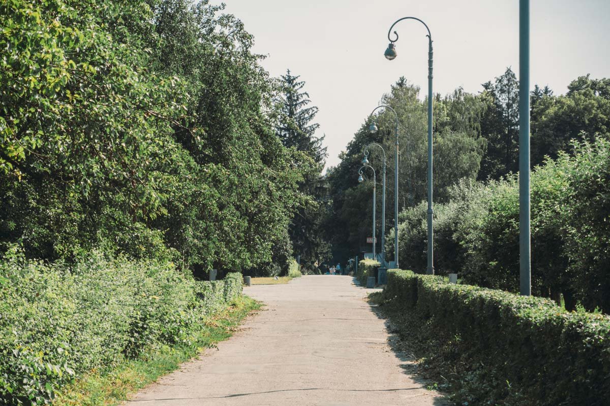 Безлюдным ВДНХ бывает редко