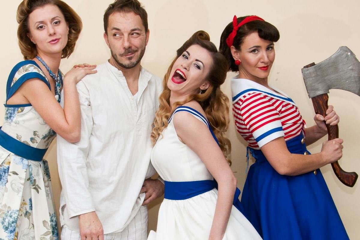 Комедия "Осторожно, женщины", автор пьесы Андрей Курейчик