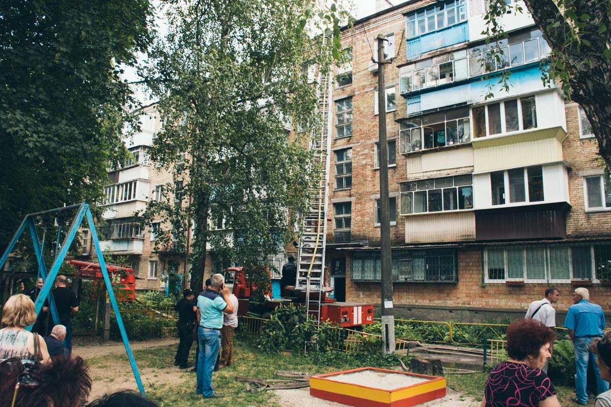 Пожар случился в Броварах на улице Гагарина