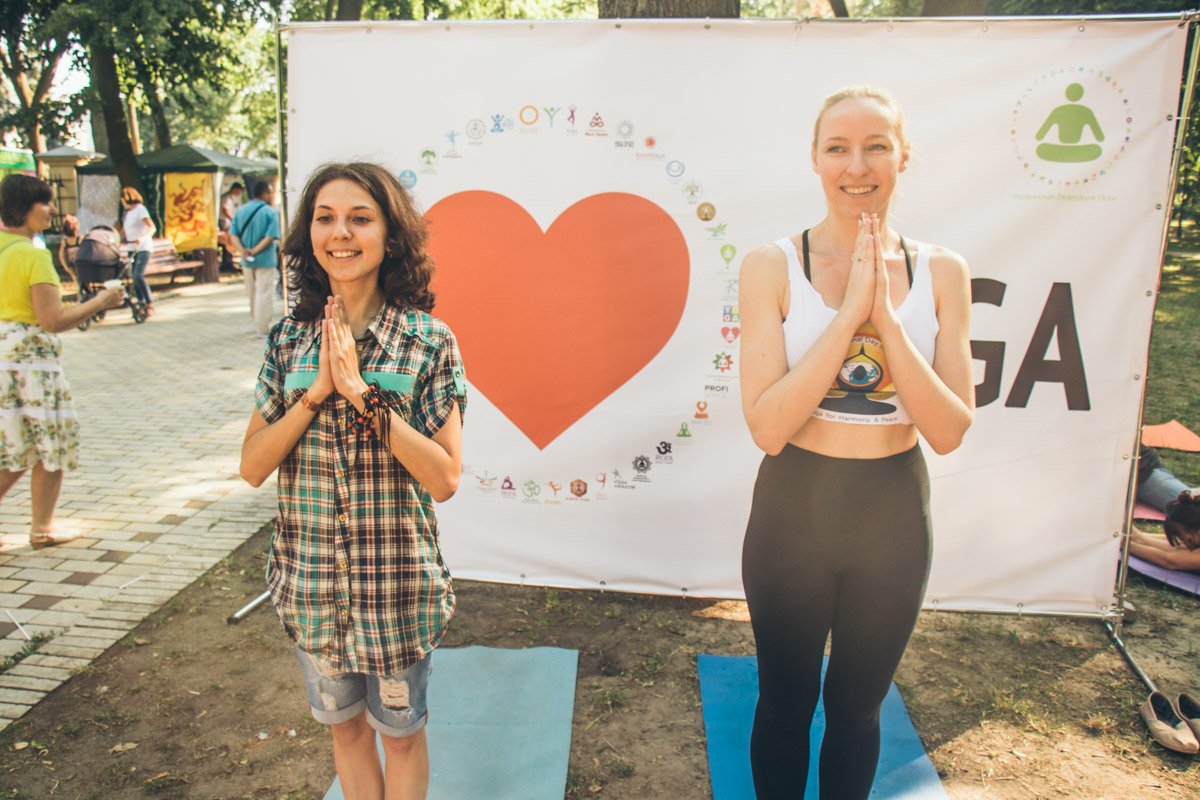 Вместе с Юлией Ярошенко приветствуем солнце