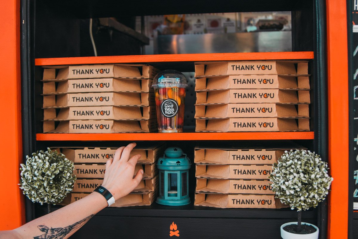 И пицца есть И пицца есть