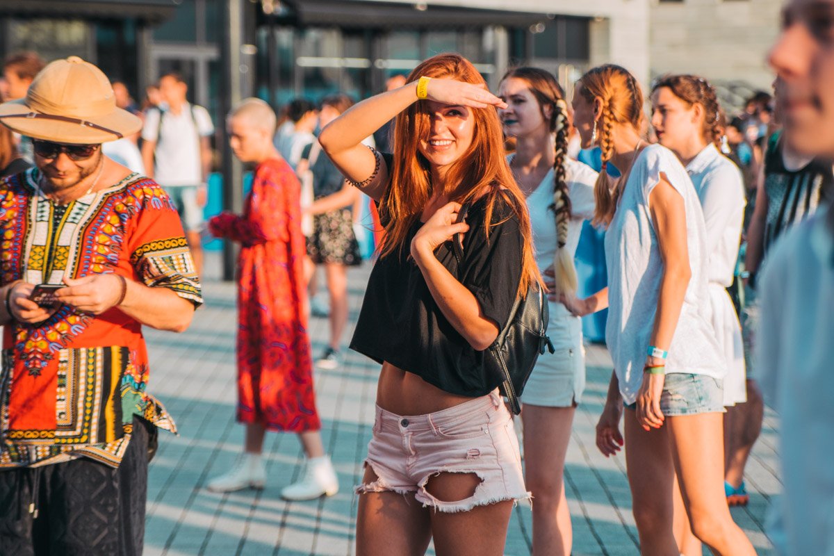 И солнечно И солнечно