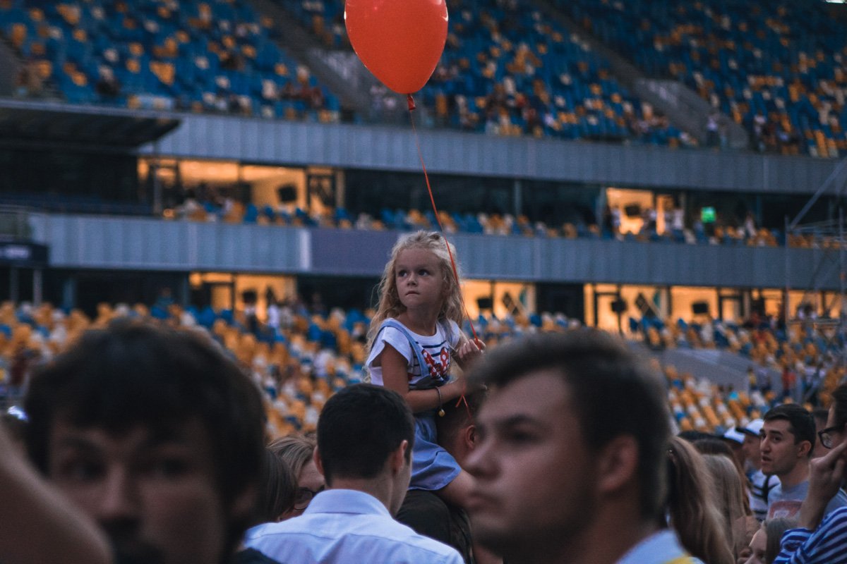 Самая маленькая поклонница электронной музыки на Funkerman Самая маленькая поклонница электронной музыки на Funkerman