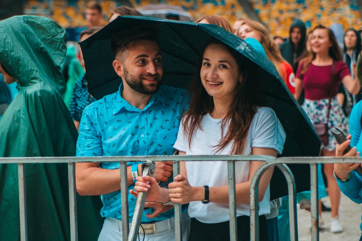 А других грели чувства А других грели чувства