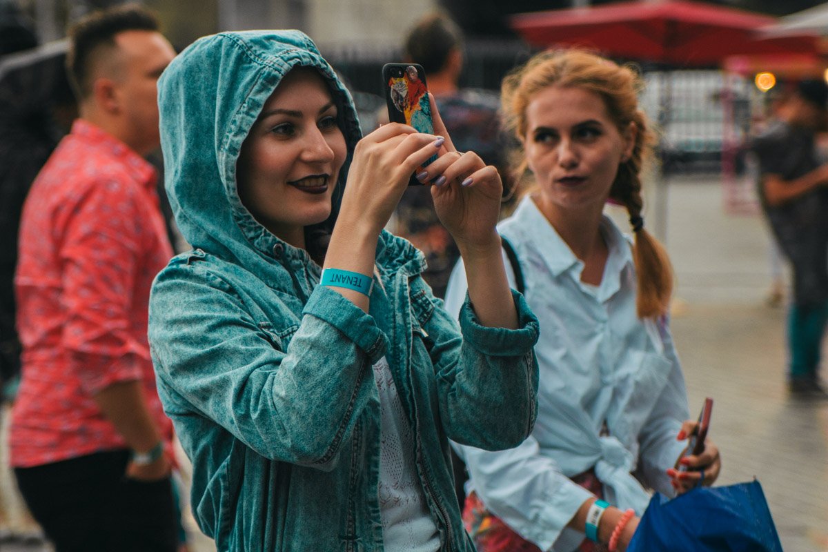 Или просто снимаешь истории Или просто снимаешь истории