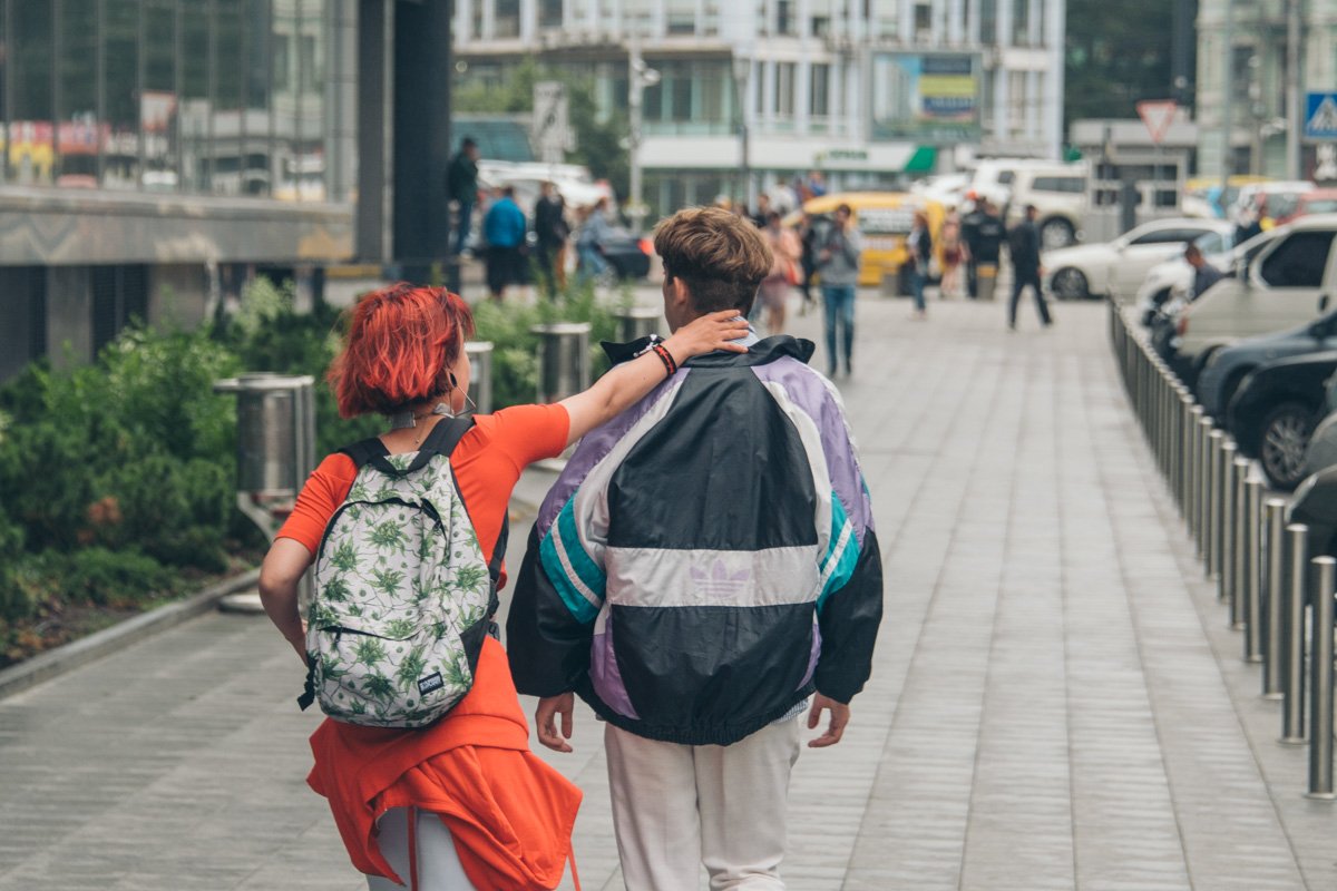 Когда хочешь и обнять и задушить одновременно