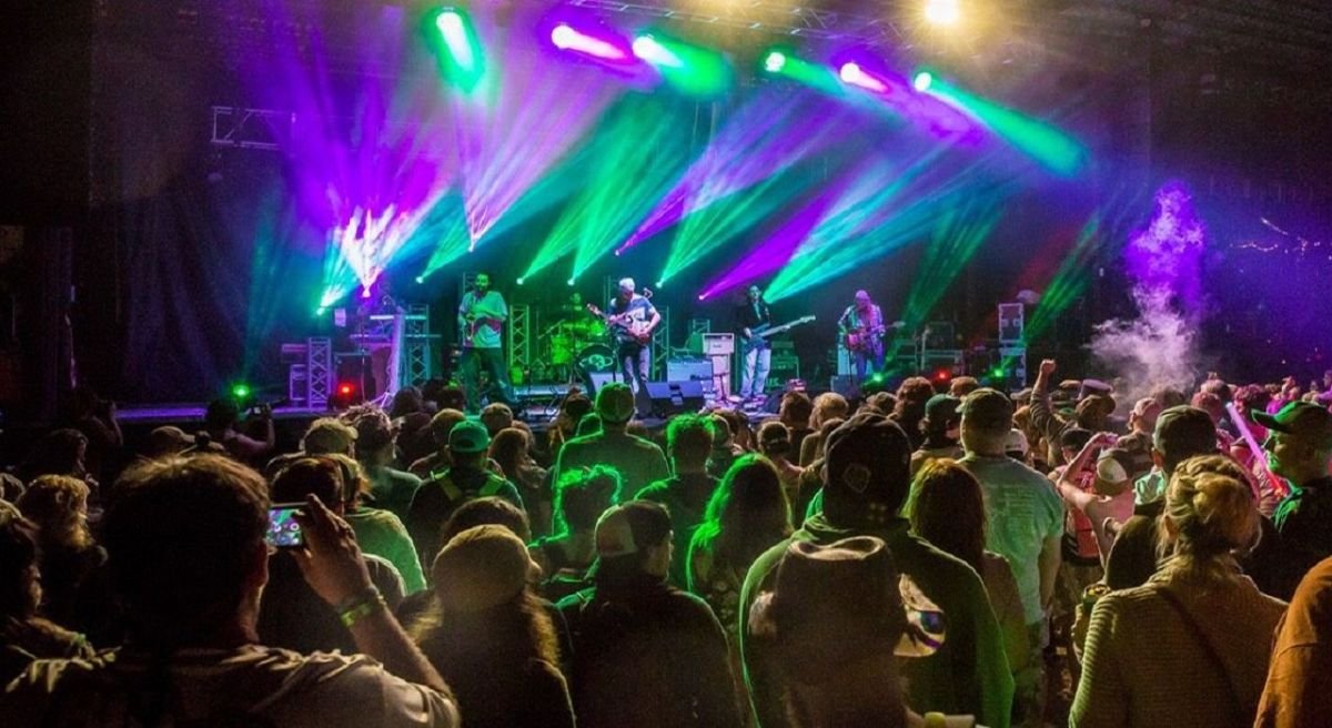 24 июня - завершающий день масштабного фестиваля и последняя возможность увидеть все своими глазами 24 июня - завершающий день масштабного фестиваля и последняя возможность увидеть все своими глазами