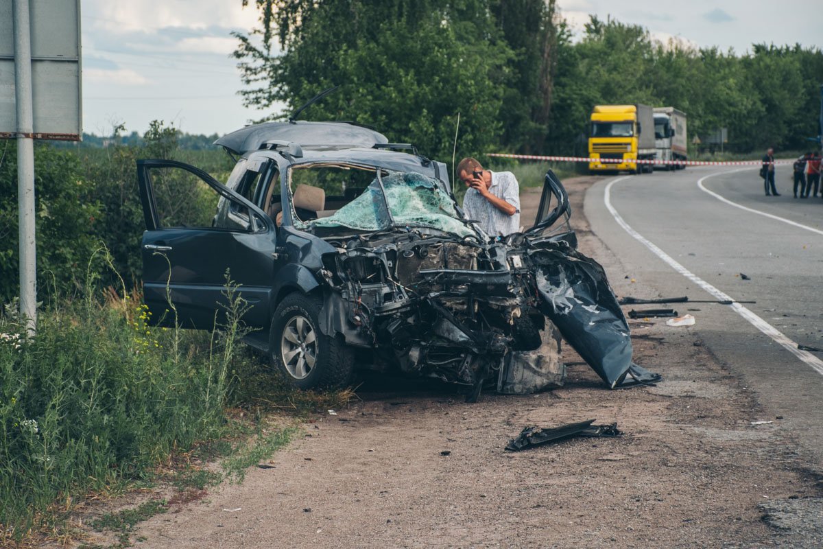 Авария случилась около 14:00