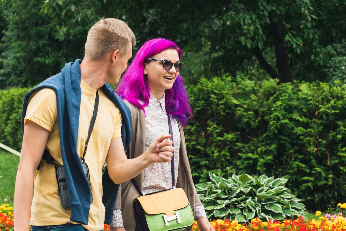 Розовые волосы - а почему бы и нет? Молодость для того и дана!