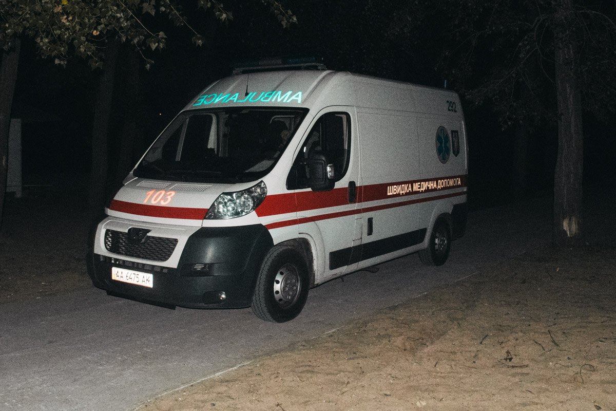 На место выезжали медики