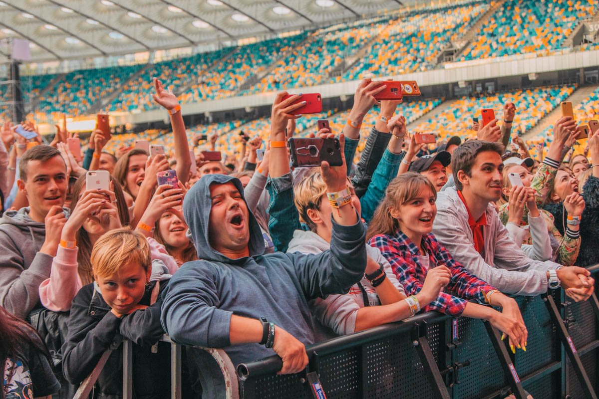 Ооооу! Ооооу!