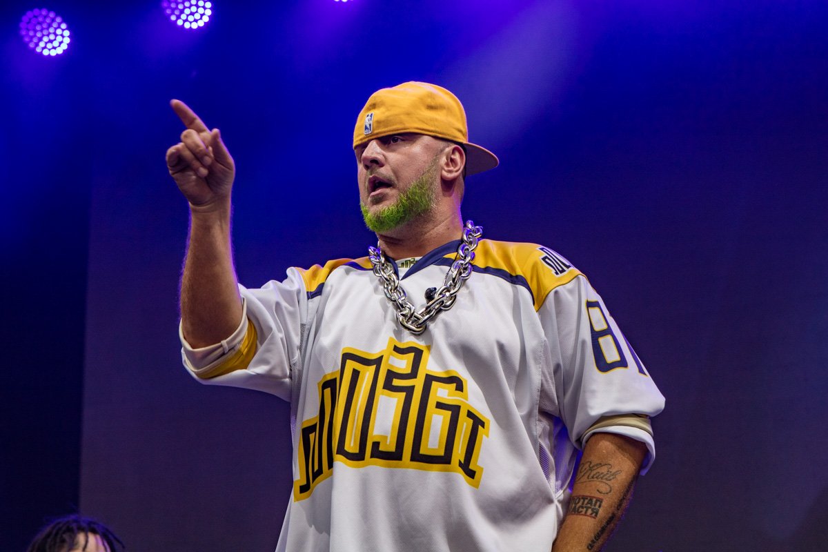 А Потап все еще с зеленой бородой А Потап все еще с зеленой бородой