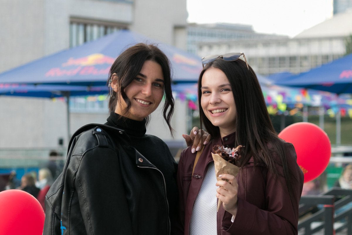 Честно признаемся, тяжело было уйти с фестиваля, не влюбившись! 