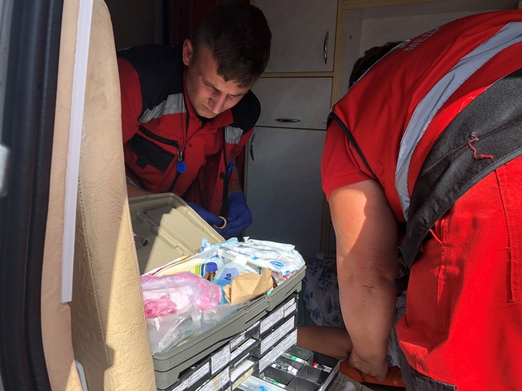 Водителя автомобиля Volkswagen госпитализировали с подозрением на черепно-мозговую 