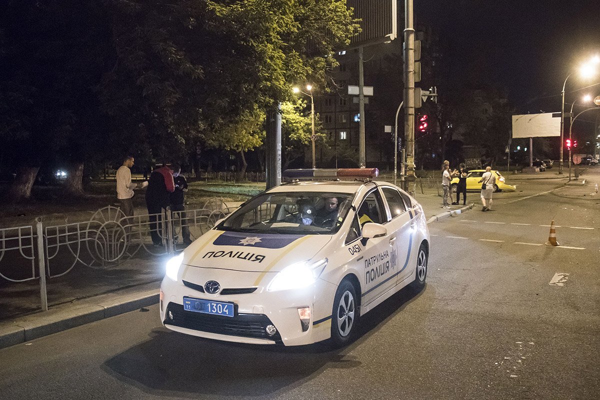 На месте работала патрульная полиция 