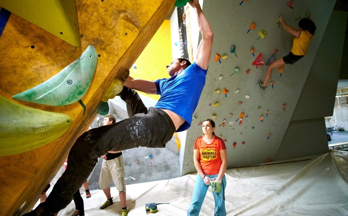 Дипломированные специалисты школа скалолазания "Jiwa", помогут вам прокачать свой уровень