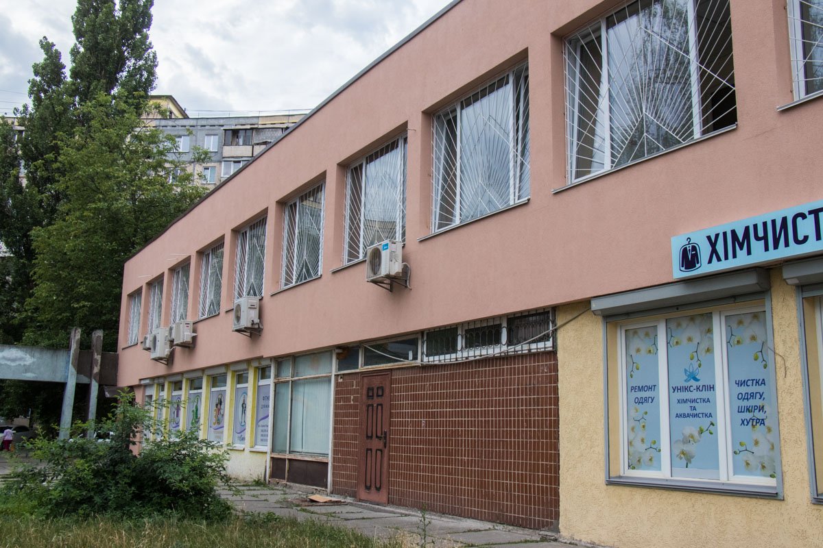 Дети будут жить на втором этаже здания Дети будут жить на втором этаже здания