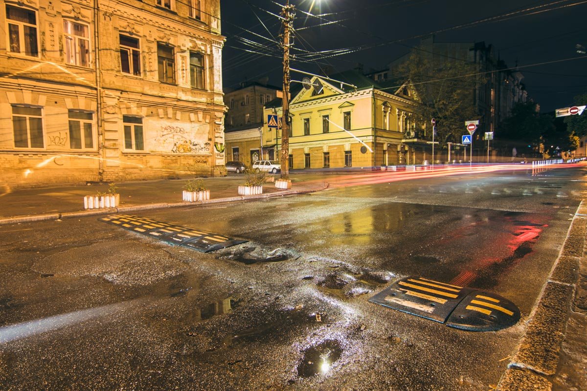 Тишина, спокойствие и мокрые улицы