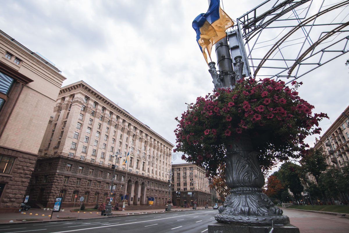 Город к празднику готов