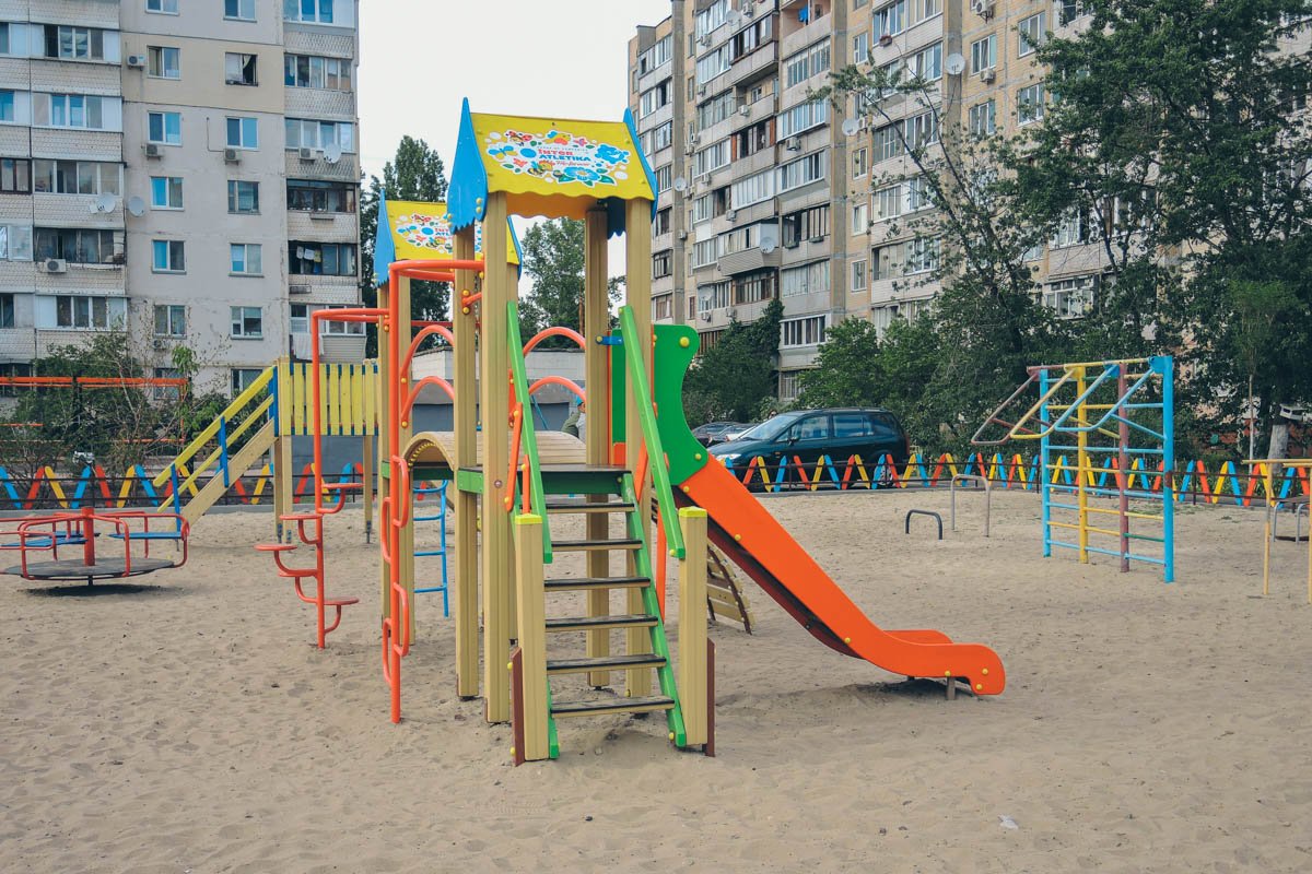 Новая детская площадка