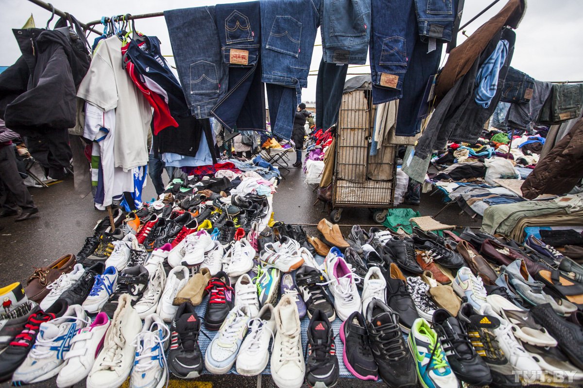 На секонде действительно можно найти хорошие вещи. Но не забывайте стирать все купленное