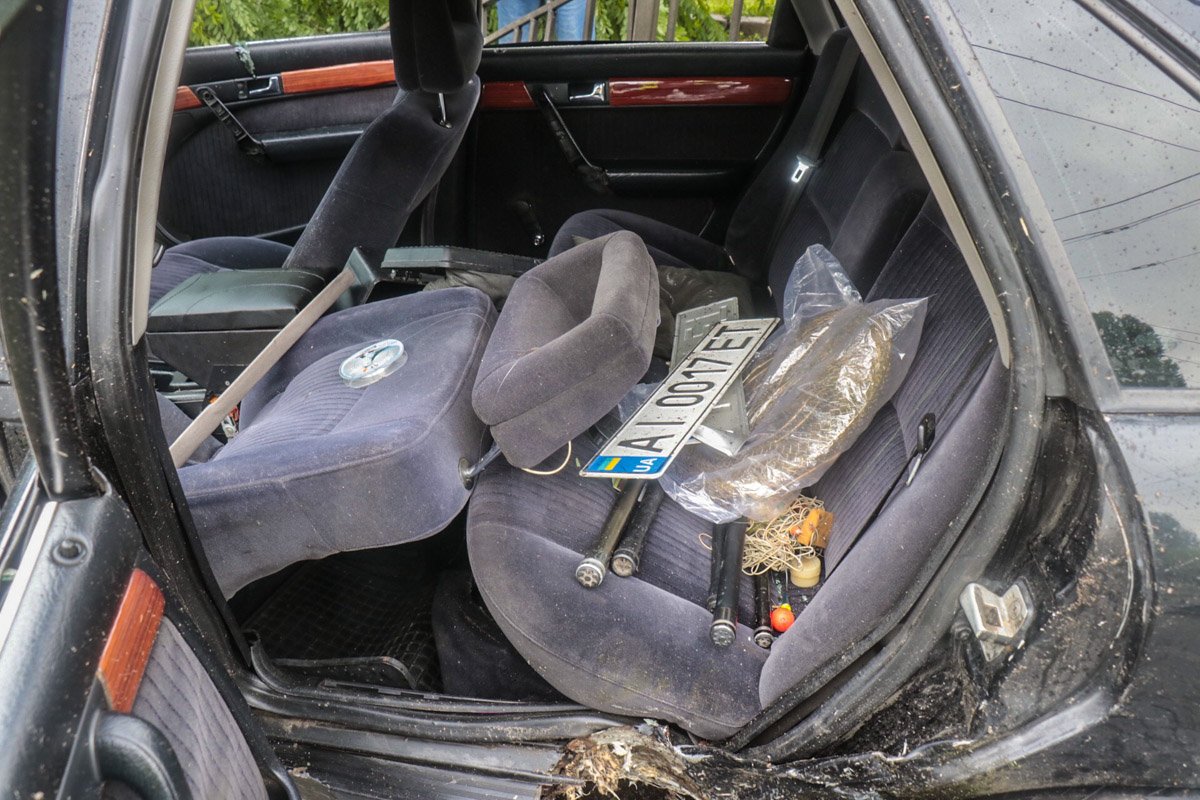 На месте работала патрульная полиция, медики На месте работала патрульная полиция, медики