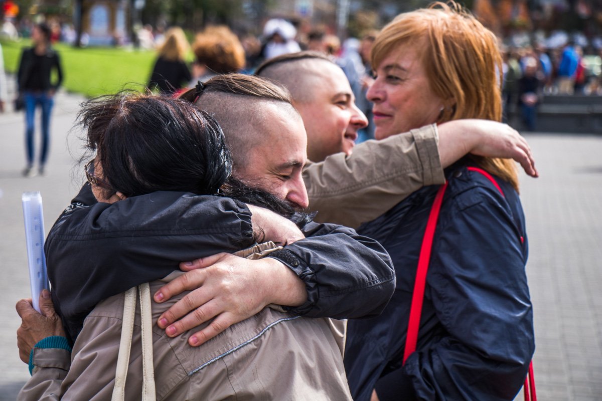 Также это уже 49-й день с начала голодовки Олега Сенцова в российской колонии