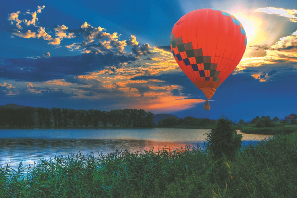На воздушном шаре можно встретить незабываемый рассвет На воздушном шаре можно встретить незабываемый рассвет