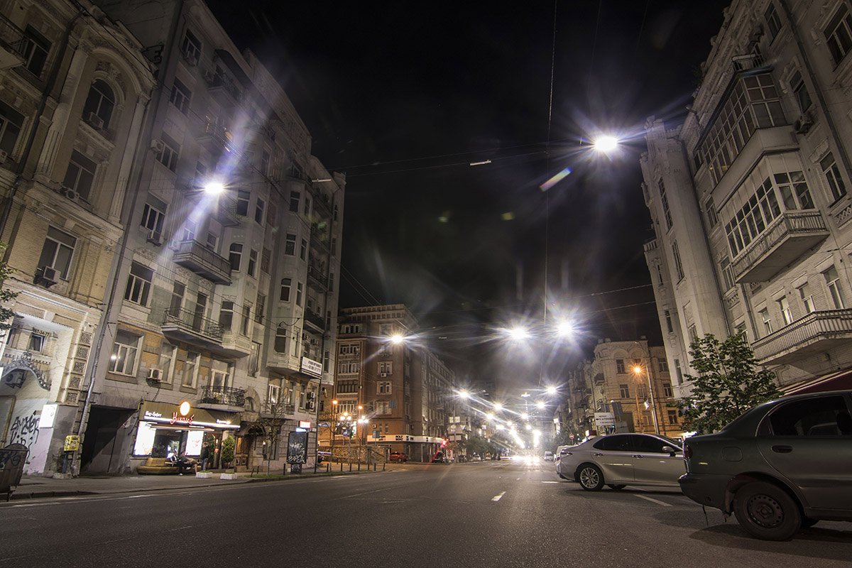 Здесь можно встретить множество старинных построек 