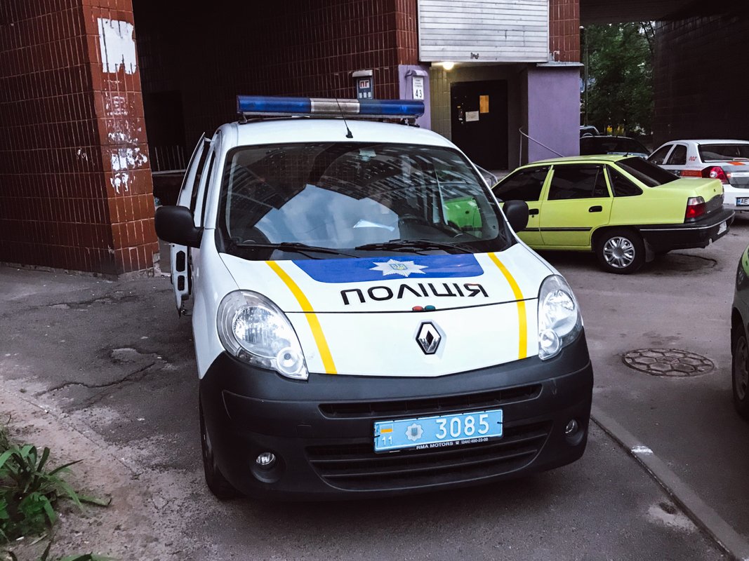 3 июля в Киеве на проспекте Академика Глушкова, 41 обнаружили труп женщины