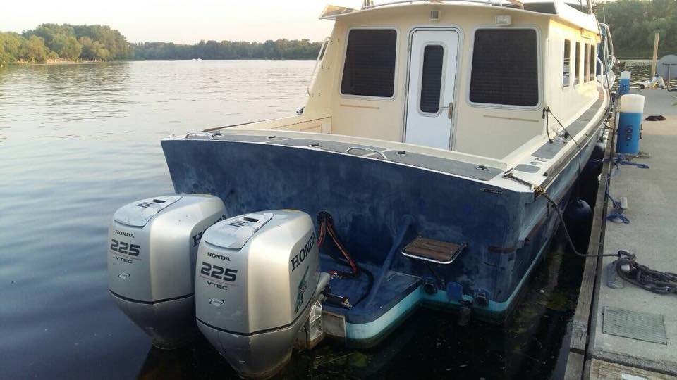 На Левом берегу угнали судно стоимостью более миллиона На Левом берегу угнали судно стоимостью более миллиона