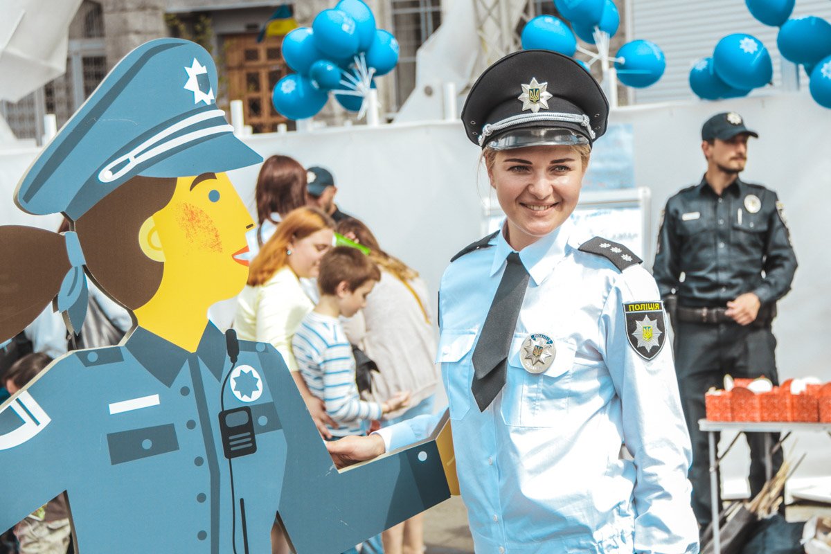 А селфи со мной сделаешь? А селфи со мной сделаешь?