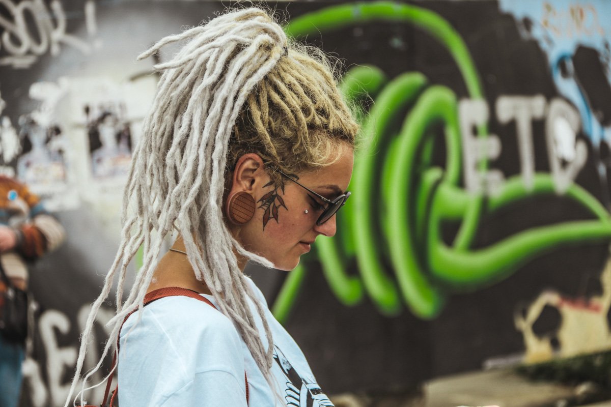 Яркой быть в любой день Яркой быть в любой день