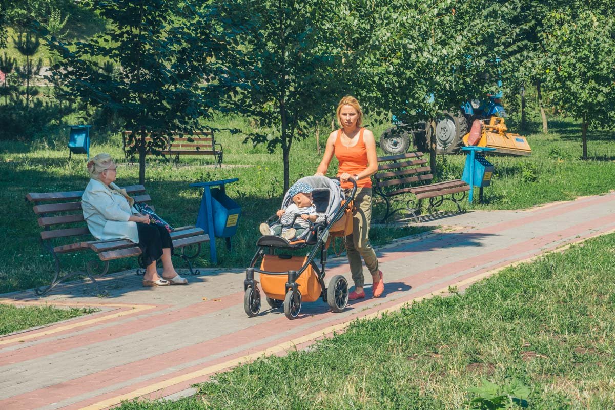 Парк популярная зона отдыха местных жителей Парк популярная зона отдыха местных жителей