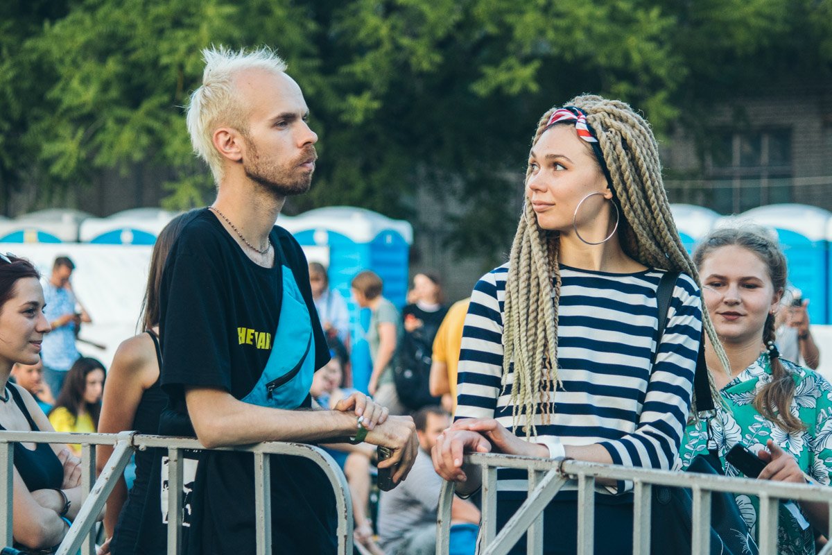 Вот она - яркая личность!