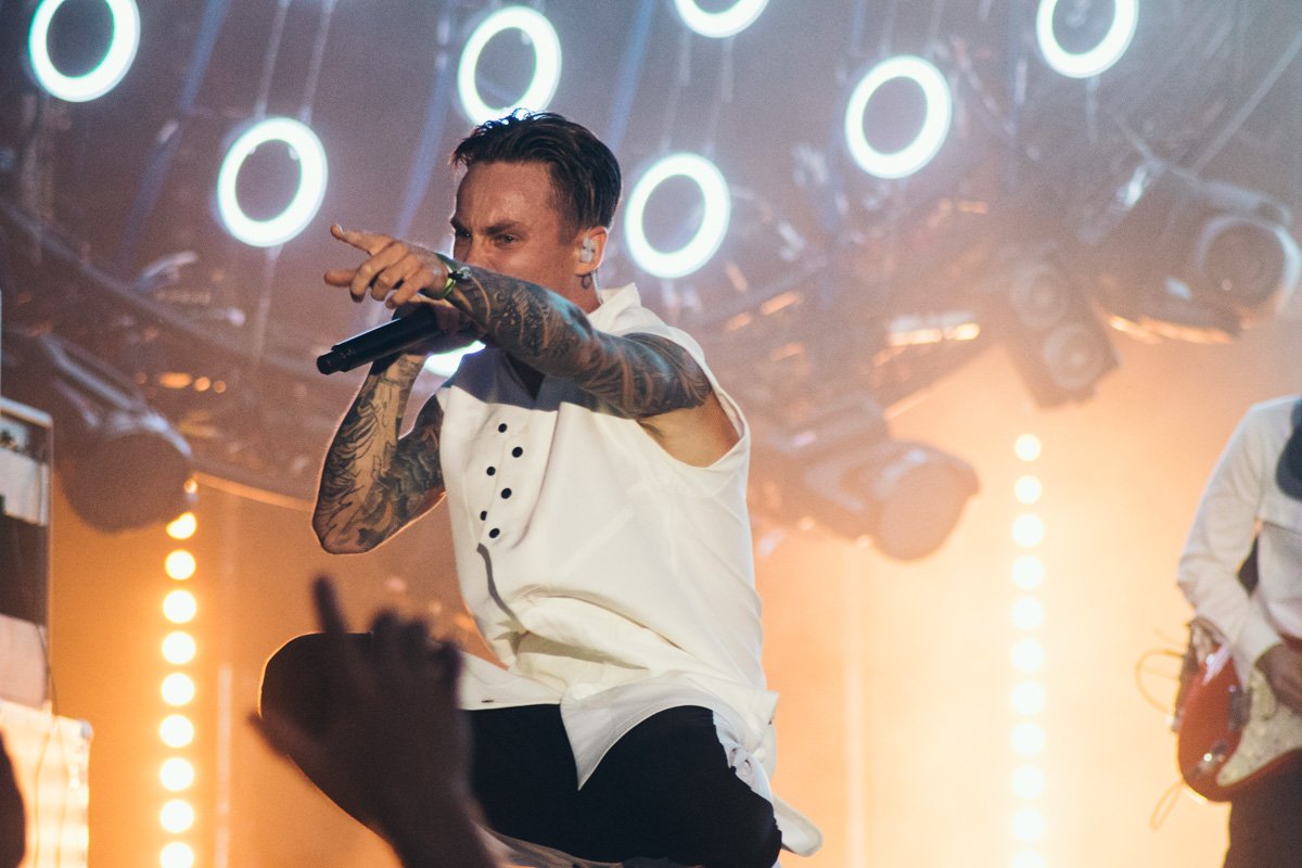 Красавчик Артем