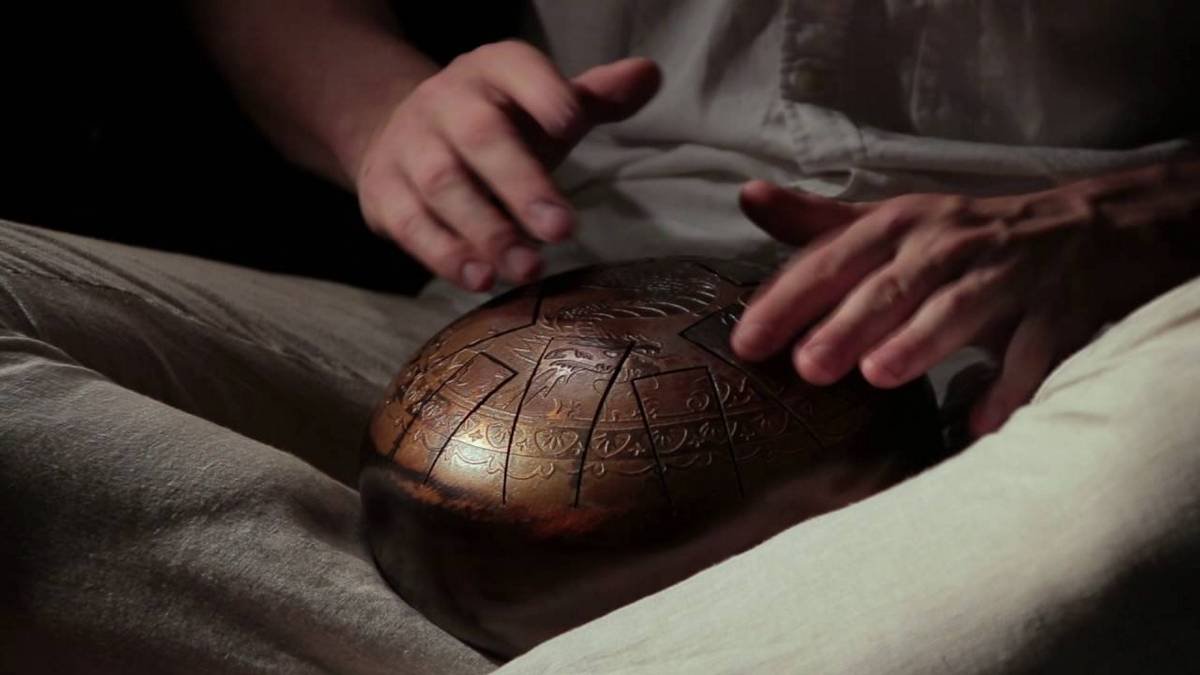 Хэппидрам или глюкофон отлично подходит для тех, кто хочет освоить необычный музыкальный инструмент