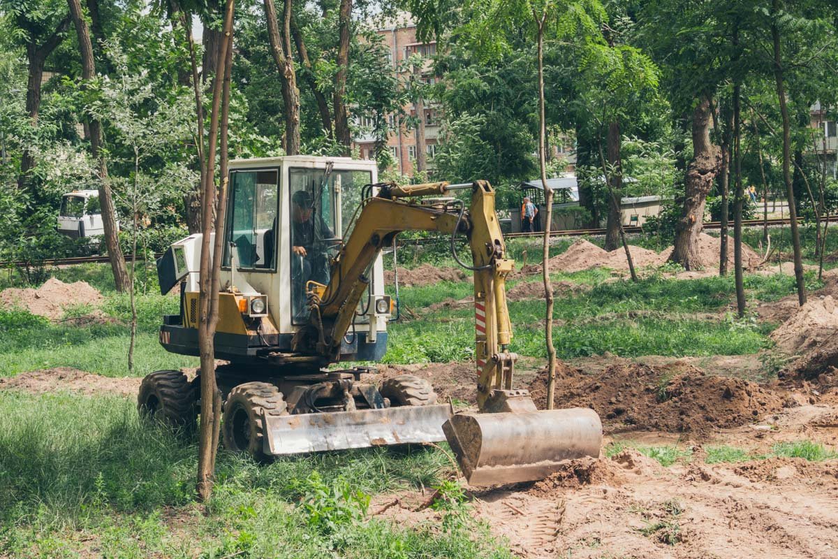 Парк "Сырецкий" преображается на глазах Парк "Сырецкий" преображается на глазах