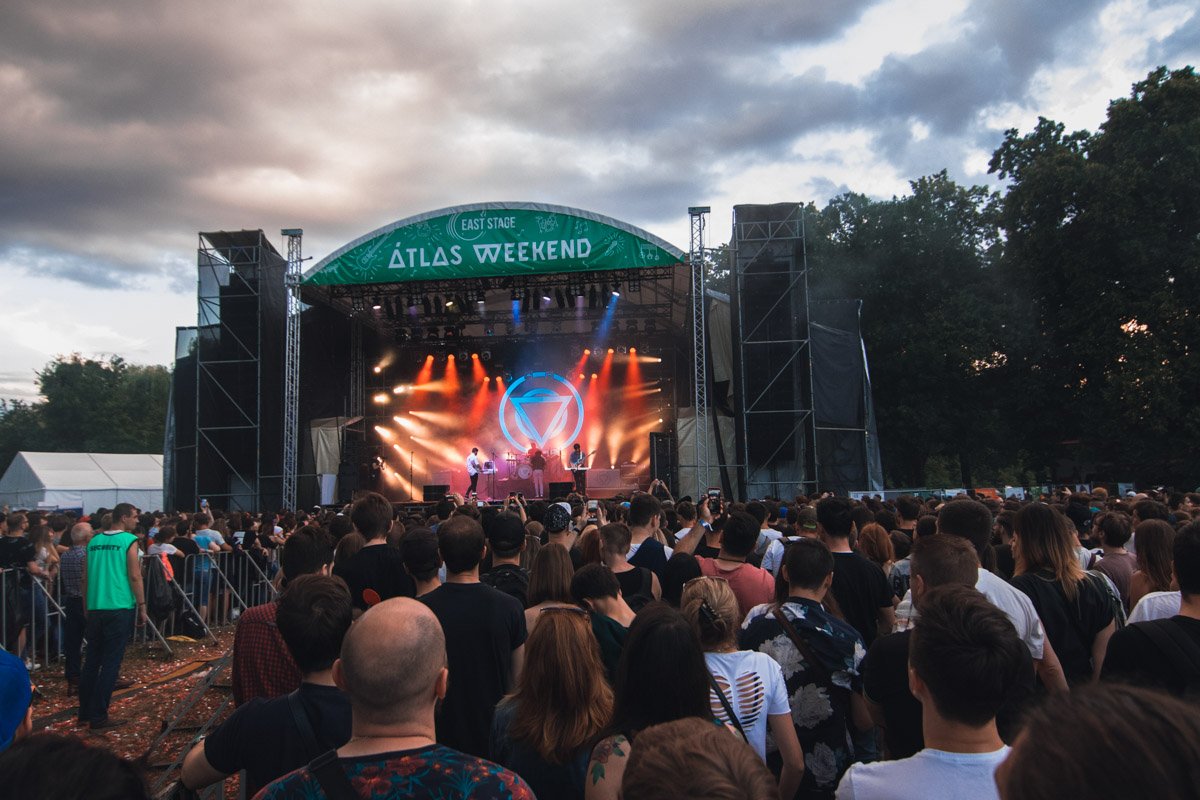 И вот они в Киеве, любимые всеми Enter Shikari!