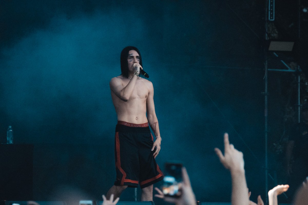 К слову, ему всего 21 год