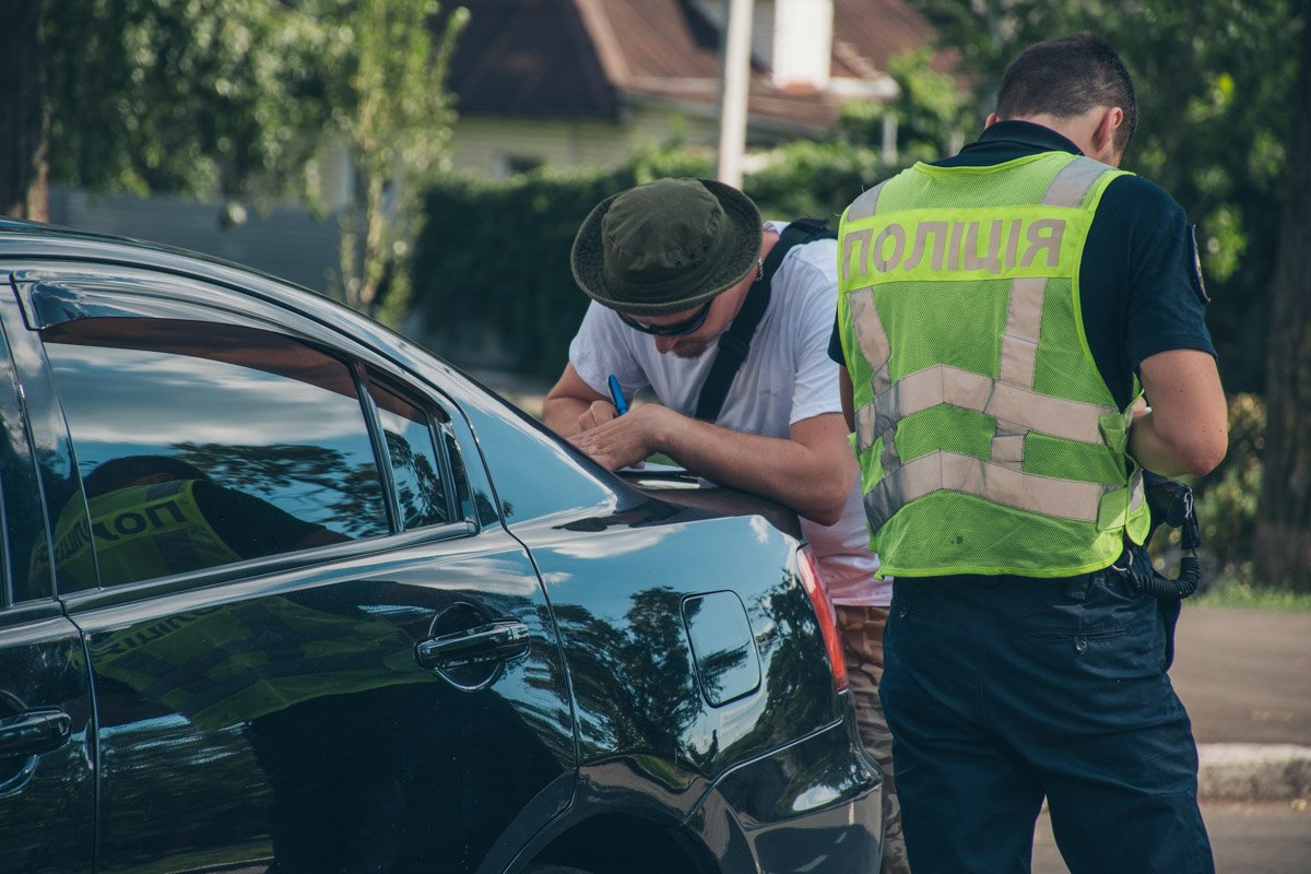 Водитель Mitsubishi признал свою вину в случившемся Водитель Mitsubishi признал свою вину в случившемся