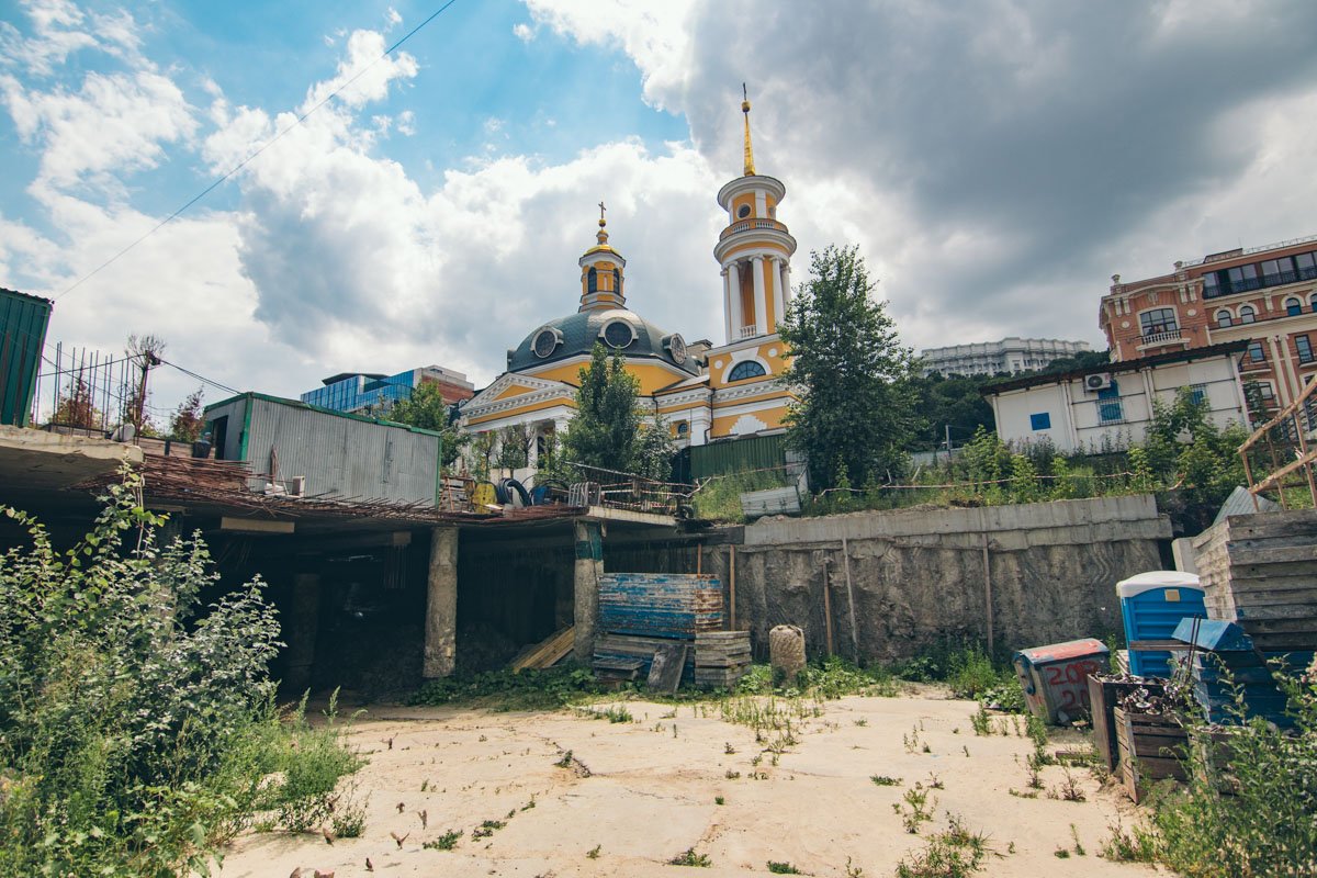 На Почтовой площади нашли целую улицу времен Киевской Руси На Почтовой площади нашли целую улицу времен Киевской Руси