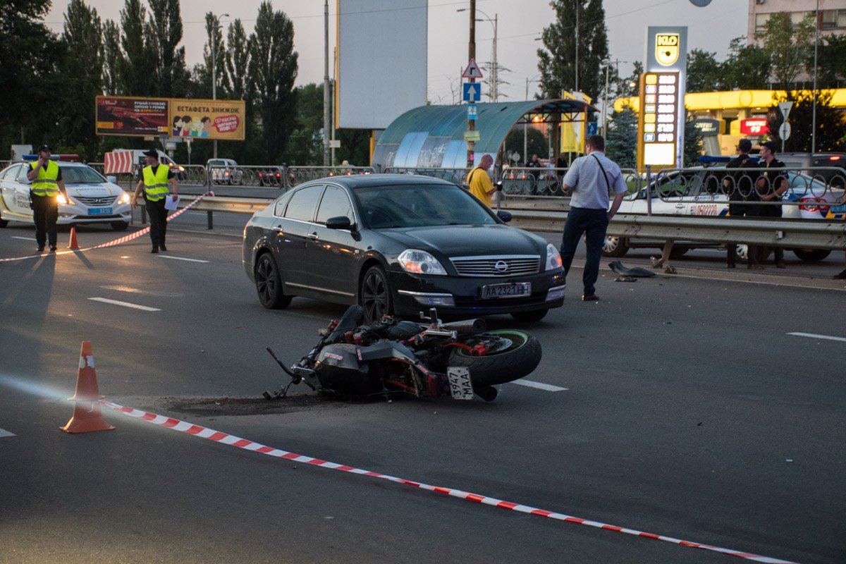 9 июля в Киеве на проспекте Гагарина произошло тройное ДТП