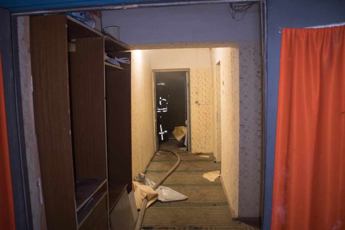 Пожар произошел в 91 квартире Пожар произошел в 91 квартире