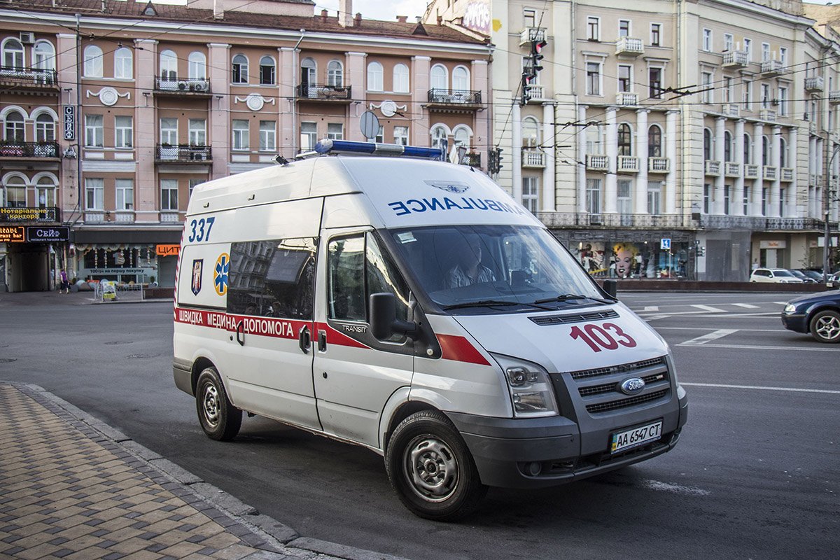 22-летний парень попал в скорую 22-летний парень попал в скорую