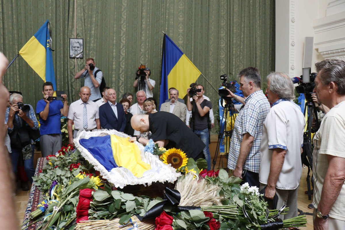 Левко Лукьяненко стал одной из самых выдающихся фигур в новейшей истории Украины Левко Лукьяненко стал одной из самых выдающихся фигур в новейшей истории Украины