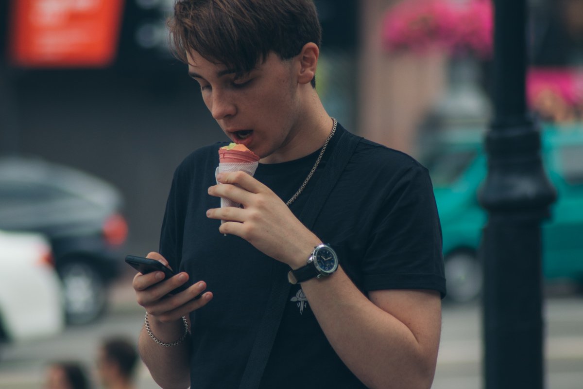 Со вкусным мороженым никакие грозы не огорчат