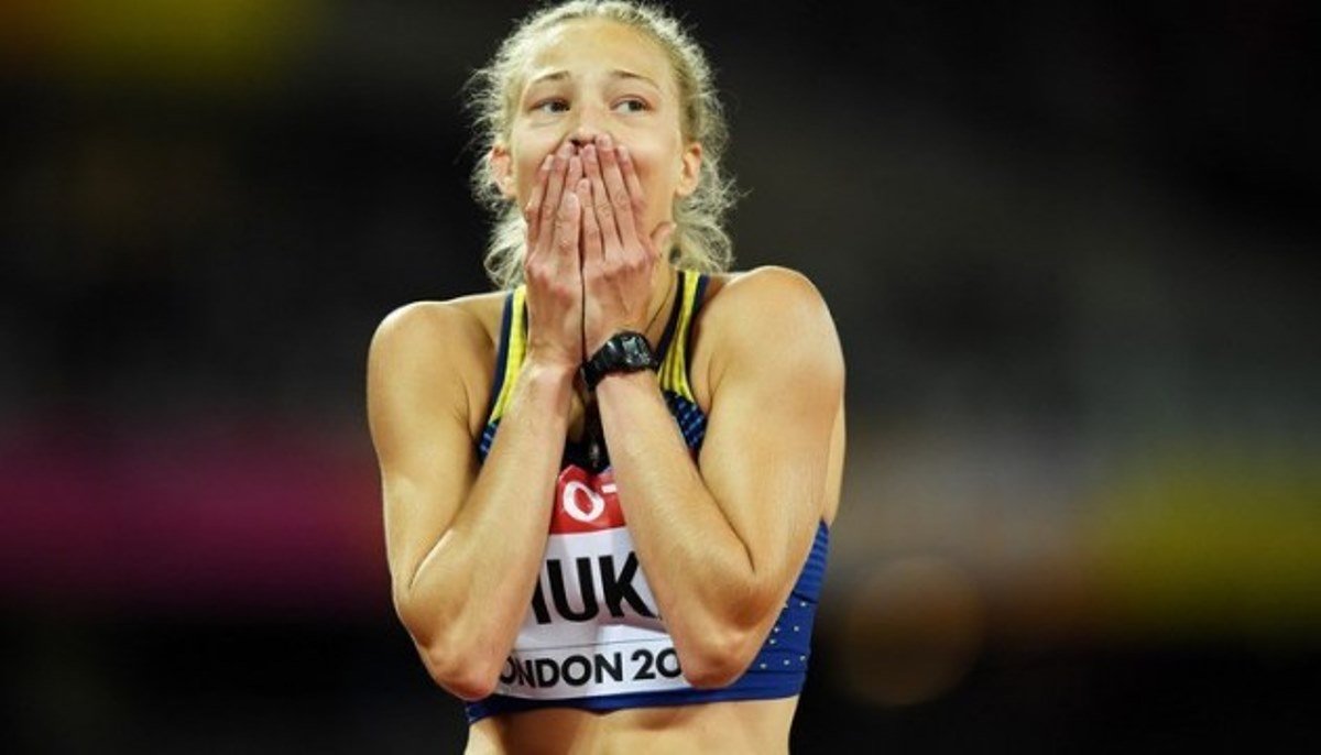 Украинская легкоатлетка Алина Шух стала чемпионкой мира U-20 в метании копья