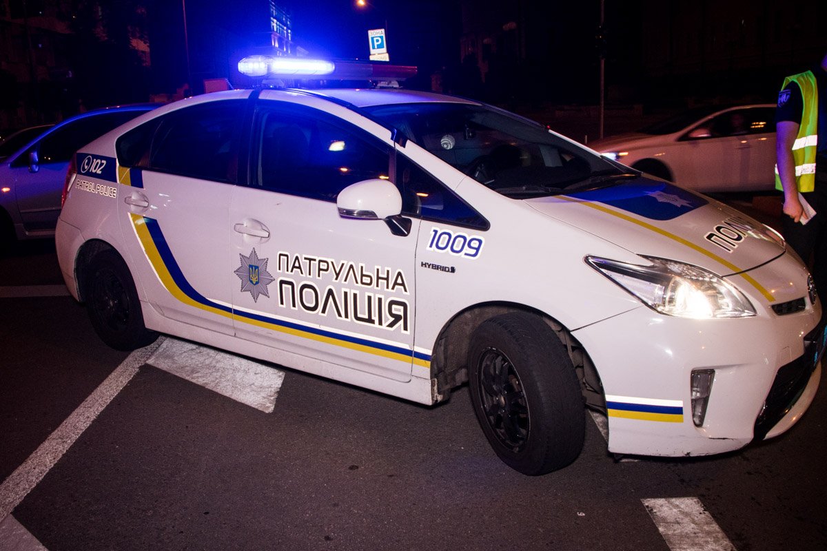 Полиция также сообщила, что водитель Nexia по всем признакам на момент аварии был в состоянии алкогольного опьянения Полиция также сообщила, что водитель Nexia по всем признакам на момент аварии был в состоянии алкогольного опьянения